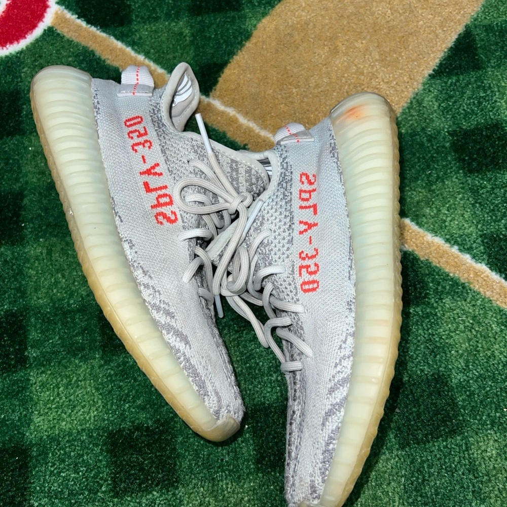 Adidas Yeezy Boost 350 V2 Low Blue Tint - Size 7 Men’s / 8.5 Women’s